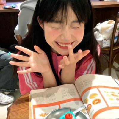 甜蜜艾玛，亲爱柏贝